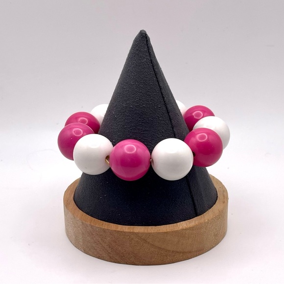 Fun Bright Pink and White Bubblegum Bead Stretch Bracelet OSFM - Picture 7 of 14